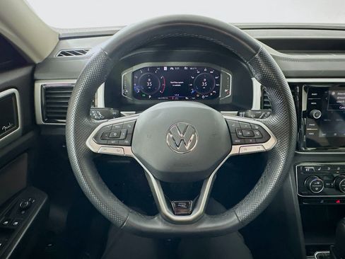 Used 2023 Volkswagen Atlas SEL Premium image 11