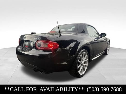 Used 2010 MAZDA MX-5 Miata Grand Touring w/ Premium Pkg RWD image 6