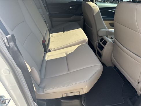 Used 2023 Honda Ridgeline RTL-E image 15