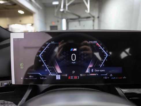 New 2026 BMW 530i xDrive w/ M Sport Package image 14