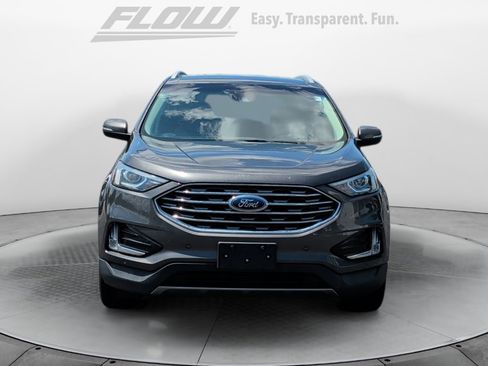 Used 2020 Ford Edge Titanium AWD/4WD image 3