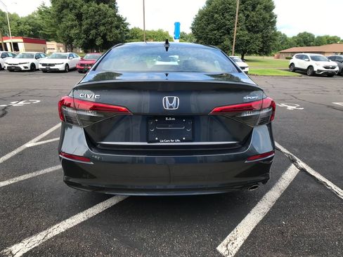 Certified 2024 Honda Civic Sport image 13
