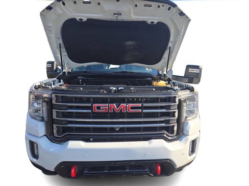 Used 2020 GMC Sierra 2500 AT4 w/ Technology Package image 11