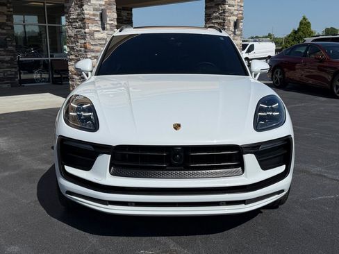 Used 2025 Porsche Macan AWD/4WD image 7