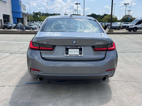 Used 2023 BMW 330i xDrive Sedan w/ Driving Assistance Package AWD/4WD image 4