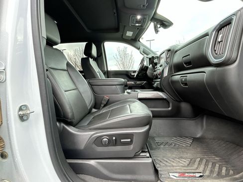 Used 2020 Chevrolet Silverado 2500 LTZ image 28