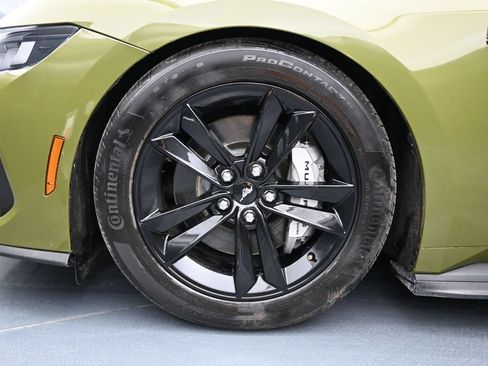 Used 2024 Ford Mustang GT RWD image 26