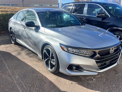 Used 2022 Honda Accord Sport image 11