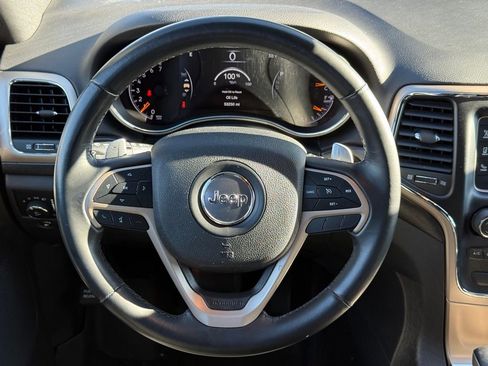 Used 2017 Jeep Grand Cherokee Laredo w/ Quick Order Package 23E image 19