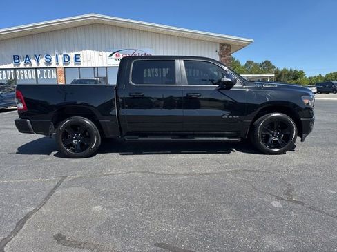 Used 2021 RAM 1500 Big Horn AWD/4WD image 4