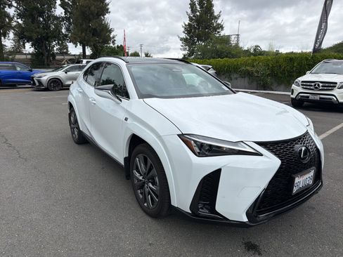 Used 2025 Lexus UX 300h FWD w/ Accessory Package (Z2) image 1