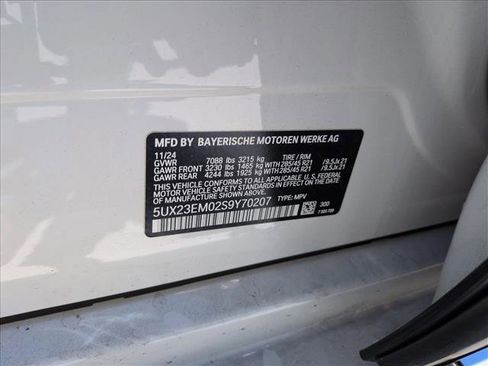 Used 2025 BMW X7 xDrive40i w/ Premium Package AWD/4WD image 14