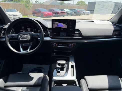 Used 2025 Audi Q5 2.0T Premium AWD/4WD image 11