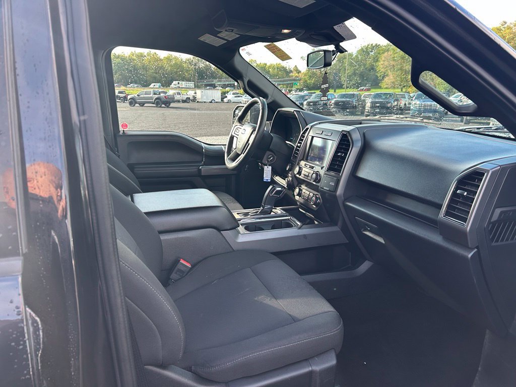 Used 2019 Ford F150 XLT w/ Equipment Group 302A Luxury AWD/4WD image 13