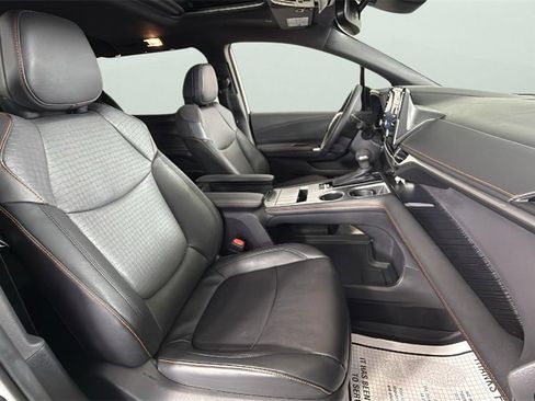 Used 2024 Toyota Sienna XSE image 35