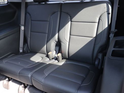 Used 2017 GMC Acadia SLT FWD image 22