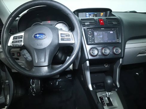 Used 2014 Subaru Forester 2.5i Premium AWD/4WD image 27