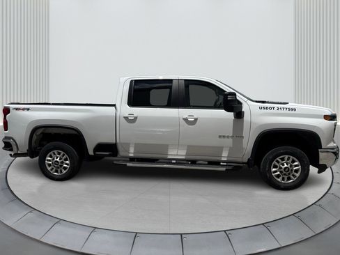 Certified 2024 Chevrolet Silverado 2500 LT image 4