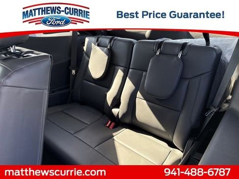 New 2025 Ford Explorer Active w/ Active Comfort Package image 13