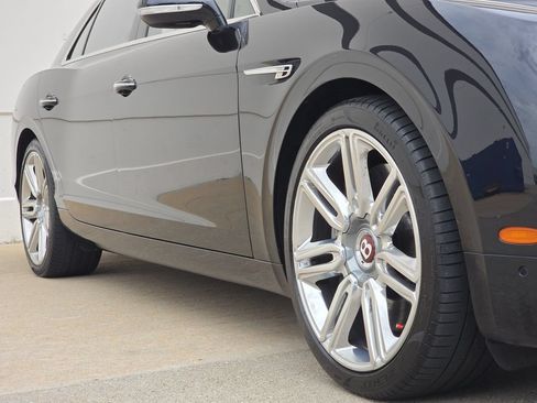 Used 2016 Bentley Flying Spur V8 AWD/4WD image 37
