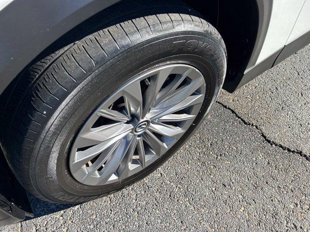 Used 2024 MAZDA CX-90 3.3 Turbo w/ Preferred Plus AWD/4WD image 18