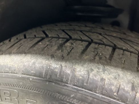 Used 2024 Cadillac XT5 Premium Luxury image 41