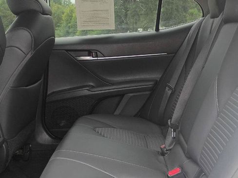 Used 2023 Toyota Camry SE FWD image 13