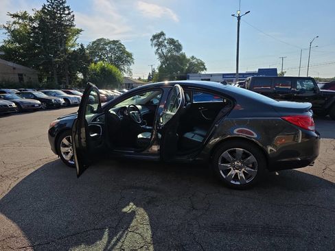 Used 2013 Buick Regal Premium image 12