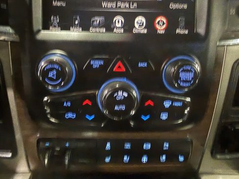 Used 2015 RAM 3500 Laramie image 26