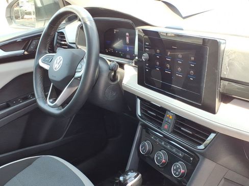 Certified 2025 Volkswagen Taos S AWD/4WD image 15