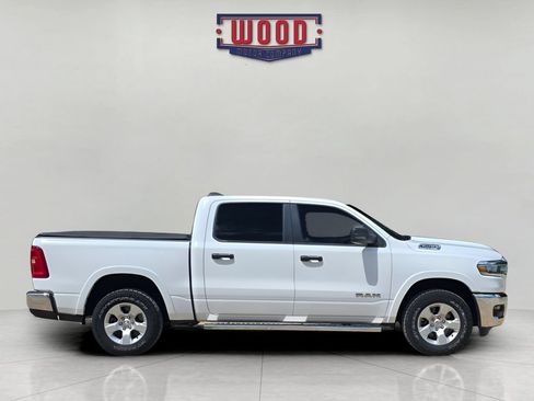 Used 2025 RAM 1500 Big Horn AWD/4WD image 2