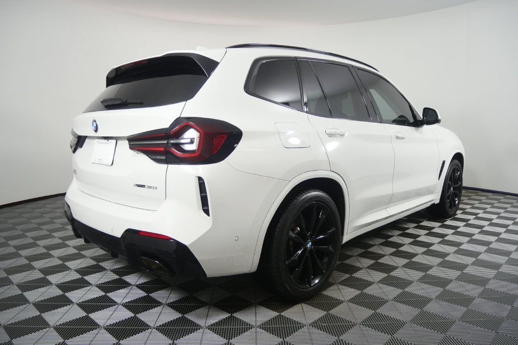Certified 2023 BMW X3 xDrive30i w/ M Sport Package AWD/4WD image 4