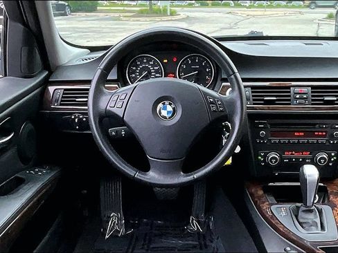 Used 2008 BMW 328i Sedan RWD image 17