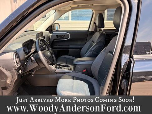 Used 2023 Ford Bronco Sport Outer Banks w/ Tech Package image 9