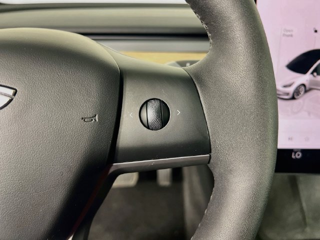 Used 2023 Tesla Model 3 Standard Range RWD image 32