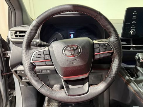 Certified 2024 Toyota Sienna XSE AWD/4WD image 25