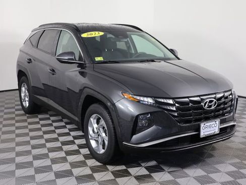 Used 2023 Hyundai Tucson SEL image 1