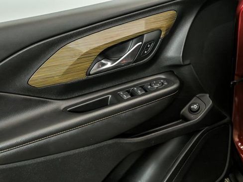 Used 2019 GMC Terrain SLE w/ Driver Convenience Package image 9