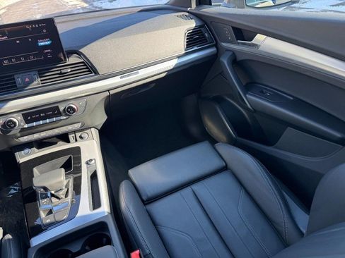 Used 2025 Audi Q5 2.0T Premium w/ Convenience Plus Package image 15