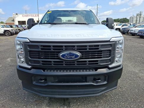 Used 2026 Ford F250 XL AWD/4WD image 2
