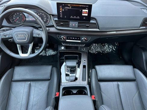 Used 2025 Audi Q5 2.0T Premium image 10