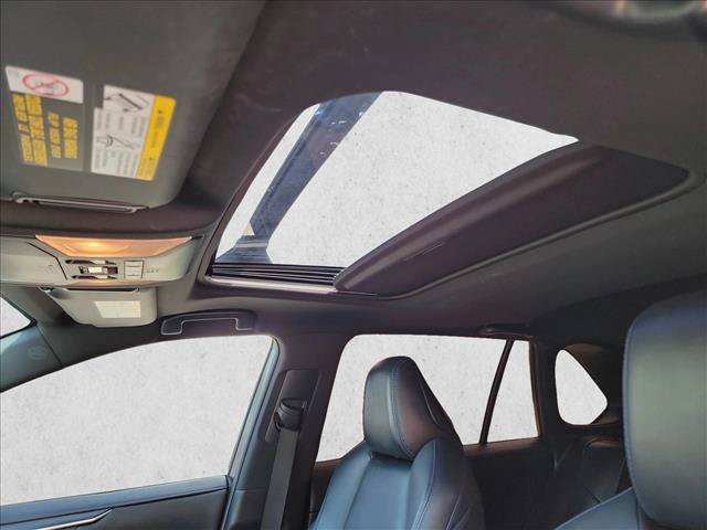Used 2020 Toyota RAV4 XSE AWD/4WD image 16