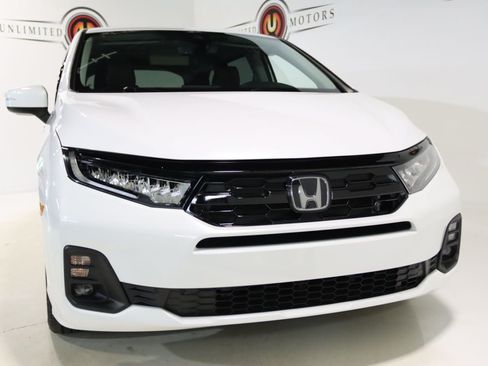Used 2025 Honda Odyssey Touring image 28