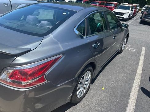 Used 2015 Nissan Altima 2.5 S w/ Power Driver Seat Package FWD image 7