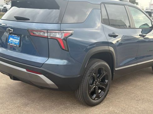 New 2026 Chevrolet Equinox LT w/ Convenience Package II image 11