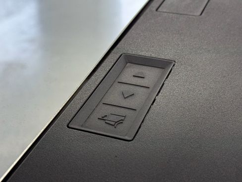 Used 2024 Tesla Cybertruck AWD Crew Cab image 41