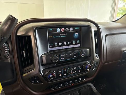 Used 2016 Chevrolet Silverado 2500 High Country w/ Duramax Plus Package AWD/4WD image 25