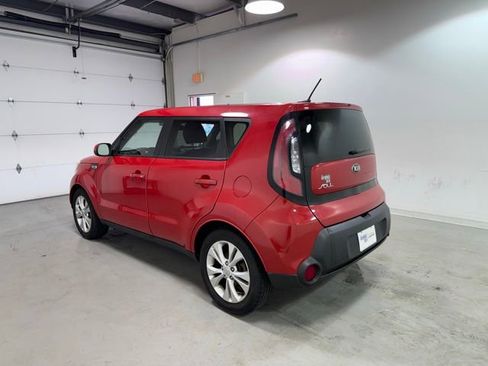 Used 2015 Kia Soul + FWD image 5