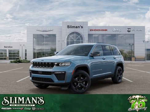 New 2026 Jeep Grand Cherokee Limited w/ Limited Altitude Package AWD/4WD image 1