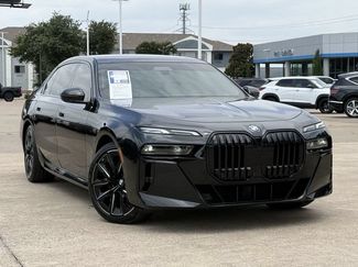 Used 2023 BMW 760i xDrive AWD/4WD video 3